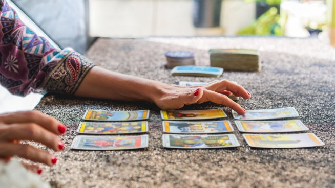 Таро хороскоп за уикенда (29 – 30 март). Снимка: istock