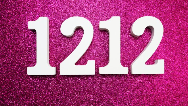 Какво означава ангелското число 12:12?. Снимка: istock