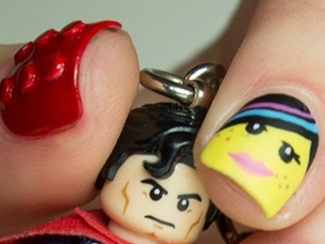 Снимка: thenailasaurus.com