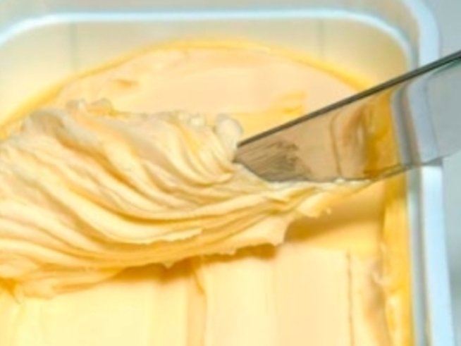 Какво ядете – масло или маргарин?