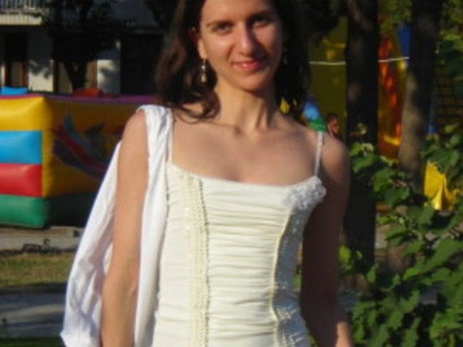 Милена Николова: Оцеляваме чрез своето различие