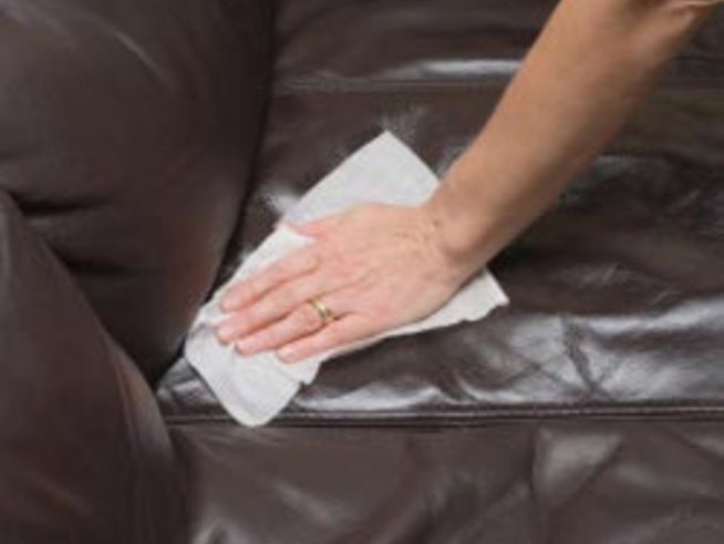 5 начина да поддържаме дивана от естествена кожа