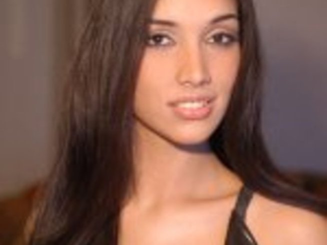 Мис Вселена е 18-годишна доминиканка