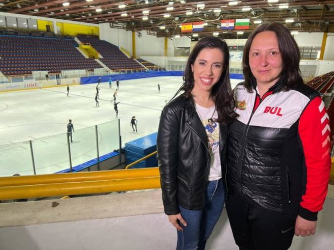 Снимка: "Златните".