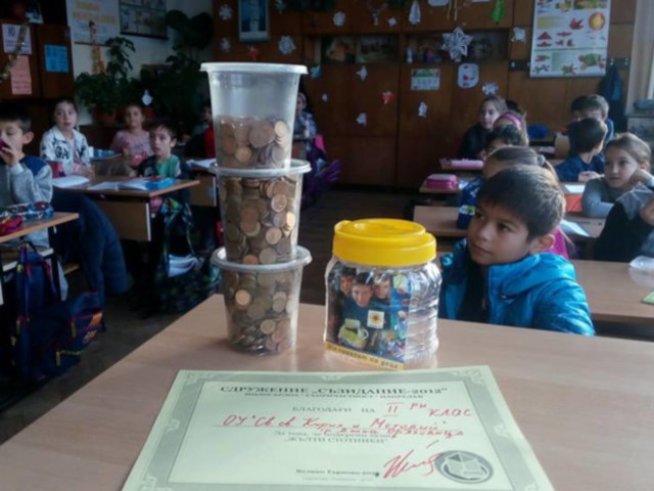 Деца дариха два кувьоза за бебетата в УМБАЛ-Стара Загора