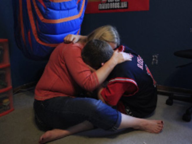 Ако майчинството ви изтощава и все ви се спи