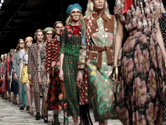 Снимки: Reuters