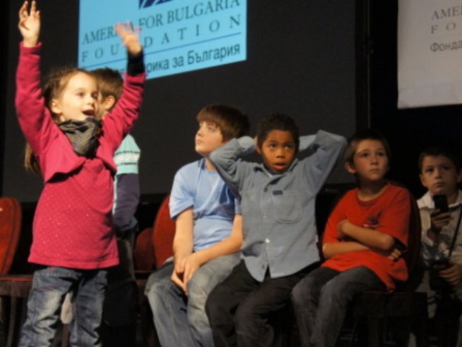 Родителите трябва да са педагози, психолози и сексолози