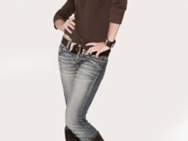 Децата са с униформи, не сте ли забелязали?