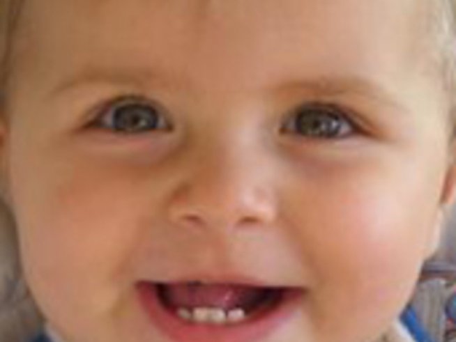 Никне ни първото зъбче