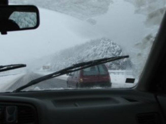 Автомобилът