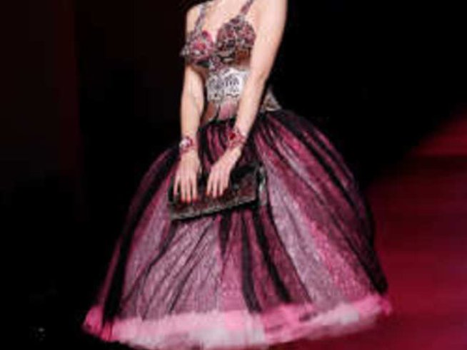 Цветни дрехи и шарена пролет 2012