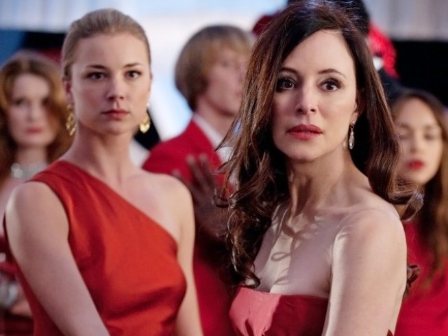 Актрисата Маделин Стоу – властна, секси и лоша в „Отмъщението“ по Нова ТВ