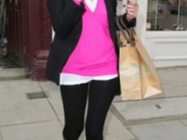 Кейт Мос обича да купува дрехи втора употреба