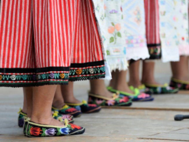 2 покани за кулинарни фестивали и фолклорен празник