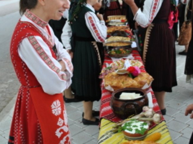 Кюстендил събира празник на черешата и „Пъстра трапеза“