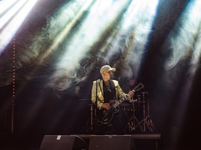 Дичо пусна нова песен, подготвя албум и юбилеен концерт