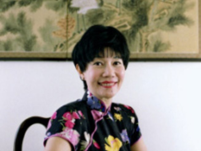 Нетрадиционен интериор – картини в тоалетната и коридора