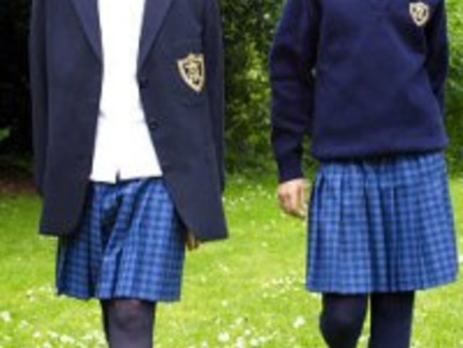 Отново за униформите в училище