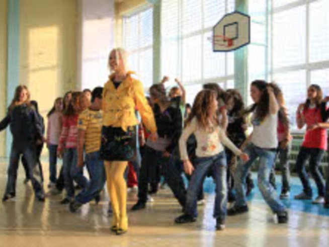 Премиера на новия видеоклип на Виктория Керин – “Докосни ме”