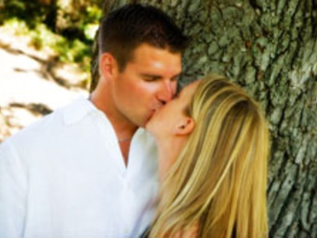 Защо мъжът казва първи „Обичам те“?