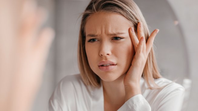 Грижа за мазната кожа. Снимка: istock