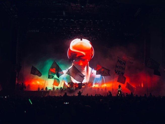 Снимка: Alex Nighingale