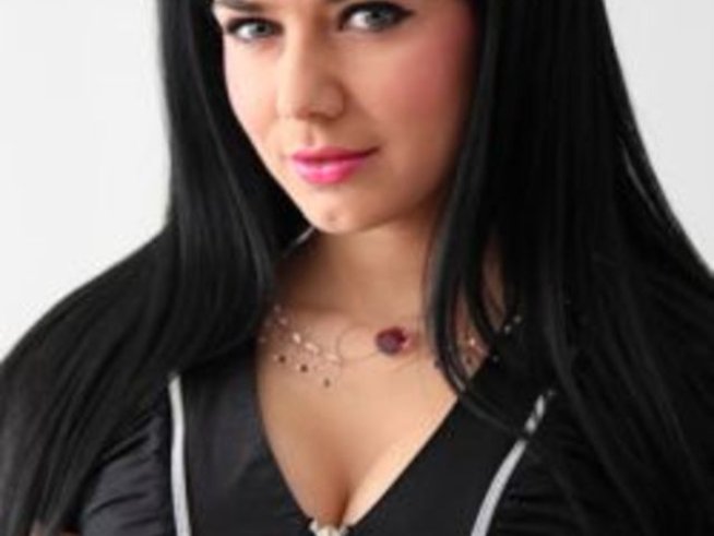 Елеонора Манчева награди автентични, авторски бижута