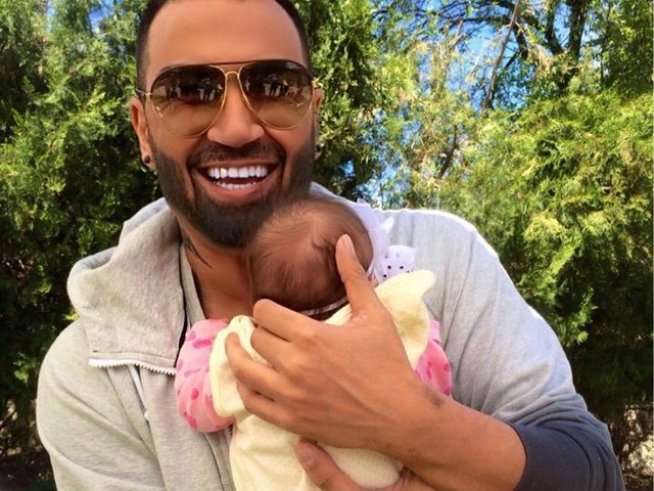 Снимки: фейсбук Принц Азис