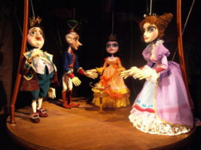 Огнивото от Андерсен – новата премиера на Столичен куклен театър