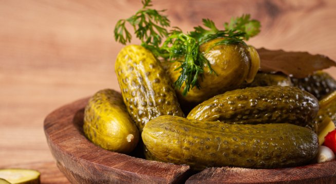 Домашни мариновани кисели краставички