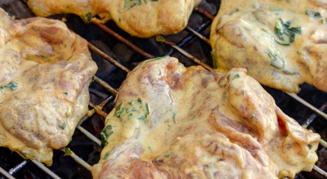 Марината за пилешко месо с кисело мляко