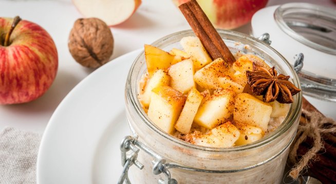 Овесени ядки в стил ябълков пай