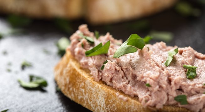 Пастет с риба тон и каперси
