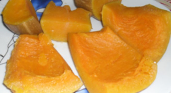 1 тиква цигулка
100 мл вода
200 мл прясно мляко