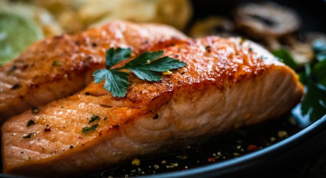 Сьомга на фурна. Снимка:istock