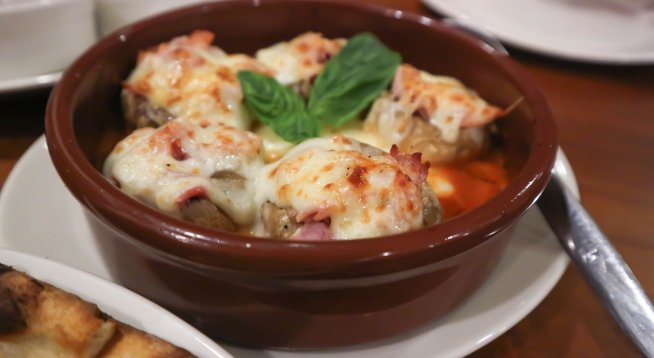 Минипици с кайма