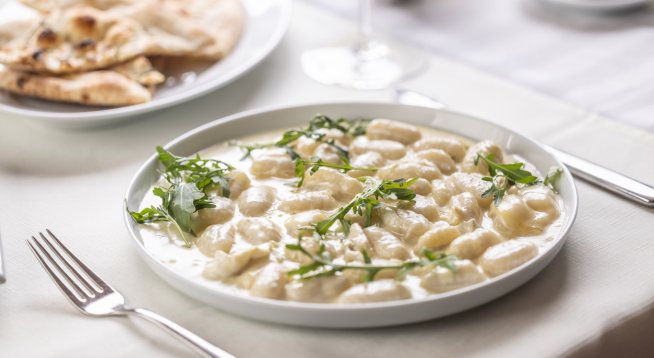 Ньоки със сос от горгондзола