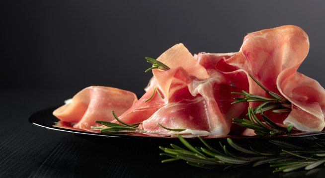 Италианско "суши" с прошуто.Снимка: istock