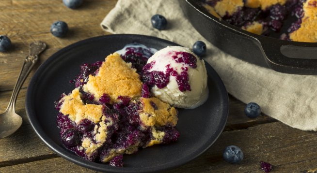 Боровинков коблер с 5 съставки. Снимка: istock