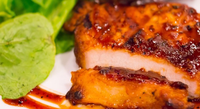 Глазирано свинско с кленов сироп. Снимка: istock