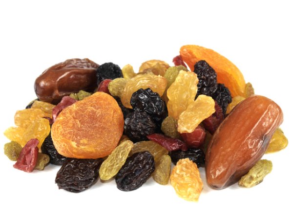 Сушени плодове&nbsp;Сушените плодове съдържат концентрирани количества магнезий. Сред най-богатите на магнезий сушени плодове са фурми, кайсии, стафиди, сини сливи, смокини.&nbsp;Снимка: istock