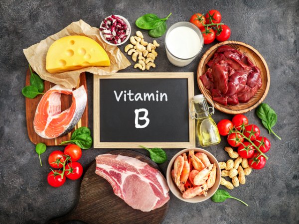 Витамин B2
Известен също като рибофлавин, този витамин е и един от осемте витамина от група В, които помагат за превръщането на храната в гориво за тялото ни. Също така помага за метаболизма на мазнините и протеините. Според учени, хора при които се наблюдава дефицит на витамина, са по-податливи на мигрена. Известно е, че витамин B2 допринася за усвояването на желязото, важен е за централната нервна система, здравето на очите и други.&nbsp;&nbsp;Снимка: istock