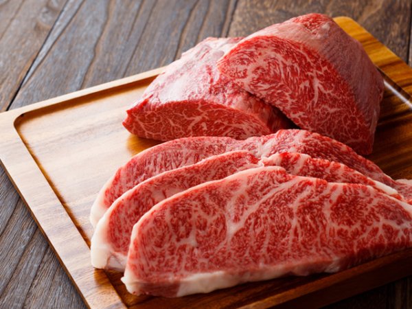 Говеждо и телешко&nbsp;Говеждото е сред най-богатите на коензим Q10 меса. То съдържа и още важни за здравето вещества, като цинк, желязо, витамини от група В.&nbsp;Снимка: istock