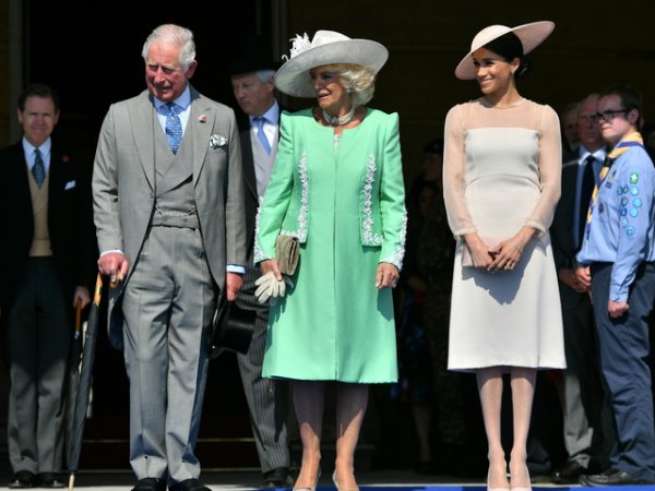 Меган Маркъл
Херцогинята на Съсекс бе забелязана от света като стилна дама още преди годежа си с принц Хари. Вече част от британското кралско семейство, тя бързо влиза в крак с новите изисквания за визия и изглежда наистина впечатляващо.&nbsp;&nbsp;Снимка: Reuters