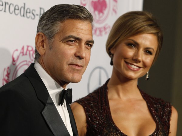Джордж Клуни и приятелката му Стейси Кейблър. Снимка: Reuters