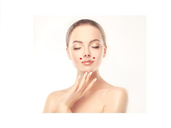 Следващите точки наречени Yingxiang са разположени на равни разстояния от двете страни на ноздрите и между тях и ъгълчетата на устните. Стимулирането им ще спомогне за облекчаване напрежението в областта на синусите, намалява главоболието, зъбобола и облекчава стреса.&nbsp;&nbsp;Снимка: istock