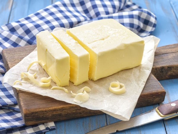 Масло
Може да звучи невероятно, но маслото също е източник на полезни витамини.&nbsp;Снимка: istock