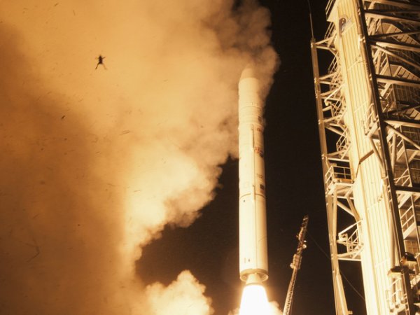 Жаба излита &nbsp;заедно с лунната сонда LADEE. &nbsp;Снимка: Reuters&nbsp;
