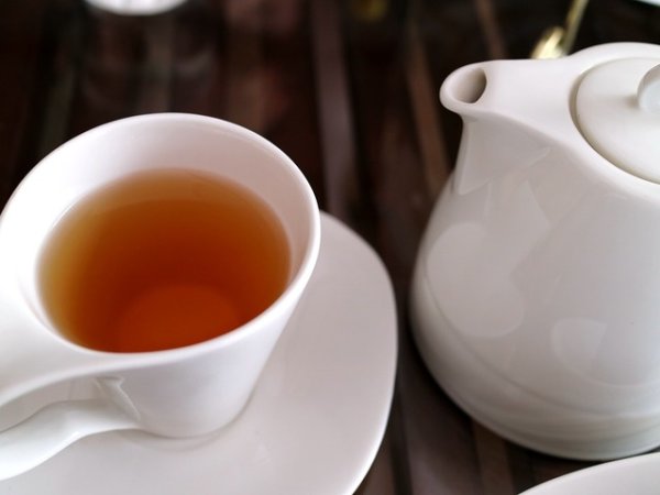 Чай оолонг
Един от най-полезните чайове за здраво сърце. Ако страдате от високи стойности на холестерола, добавете го към менюто си. Освен че спомага за неговото понижаване, чаят е полезен и за контрол на кръвната захар, което намалява риска от сърдечни заболявания. Още за ползите от консумацията на чай оолонг, може да прочетете тук.&nbsp;Снимка: pixabay
